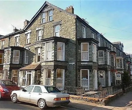 Melbreak House Отель Кесвик